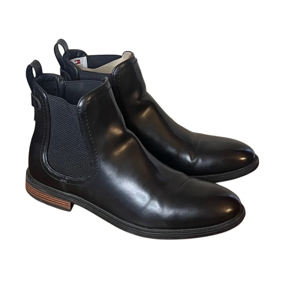 Tommy Hilfiger Vitus 2 Men’s Black Chelsea Boot Size 9.5